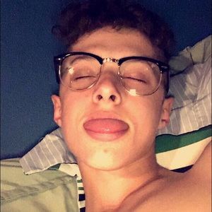 Meet your Posher, Kyle