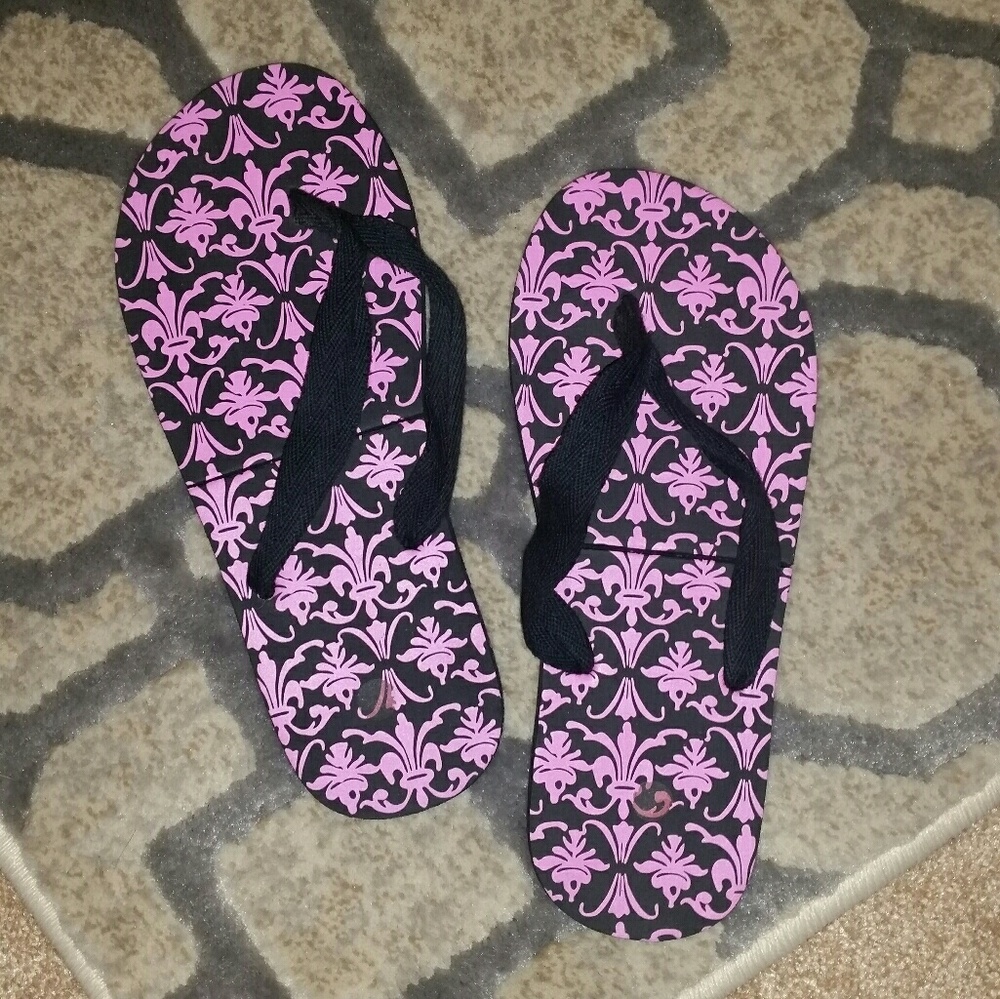 💟 FLOE designs Foldable pink-purplish flip flops