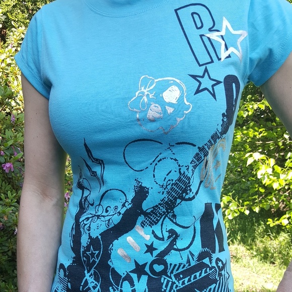 Juniors Blue "Rock" Tee - Picture 4 of 5