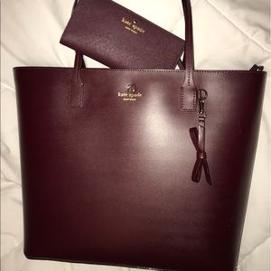 Kate Spade tote and matching wallet.