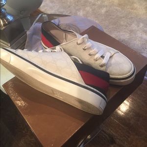Authentic Gucci nwot designer tennis shoe