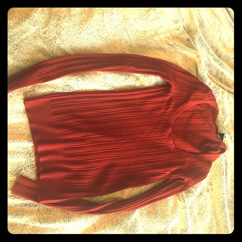 Red scoop neck Victoria's Secret Moda sweater