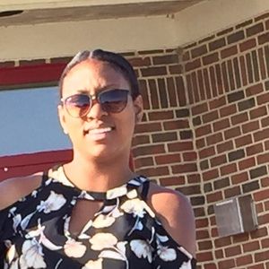 Meet your Posher, Natalia