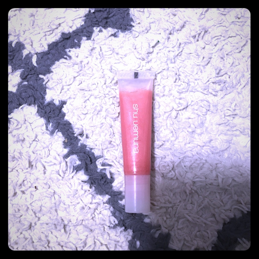Shu Uemura Strawberry Lipgloss -International only