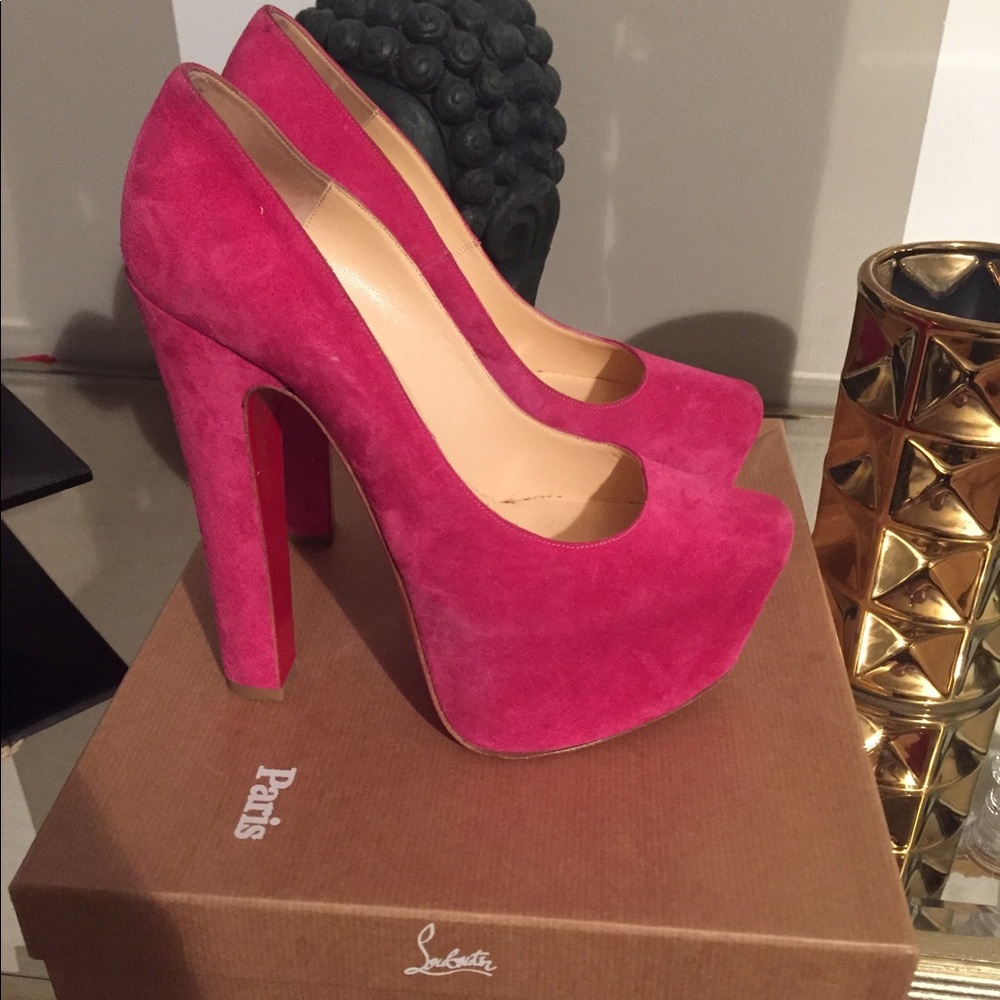 Christian louboutins daffodil pink