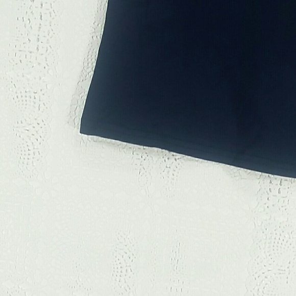 SALE***Blue Flowers sleeveless shirt. Kid   :) - Picture 3 of 4