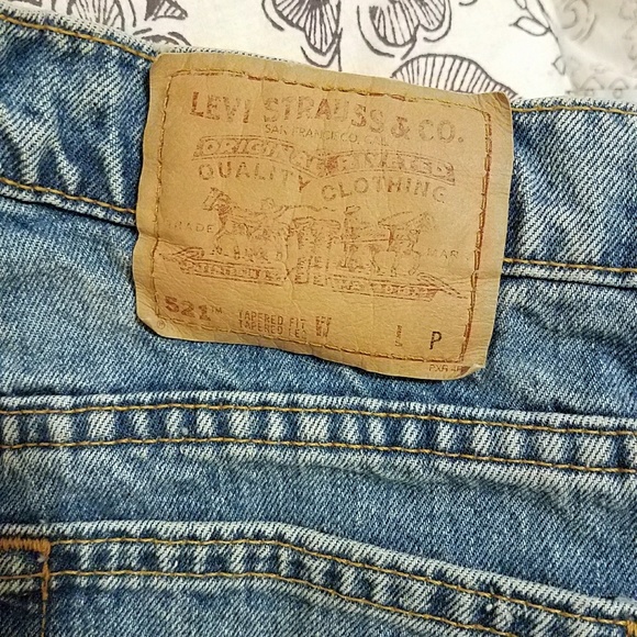 🚫SOLD🚫 Vintage Levi's 521 jeans - Picture 8 of 8