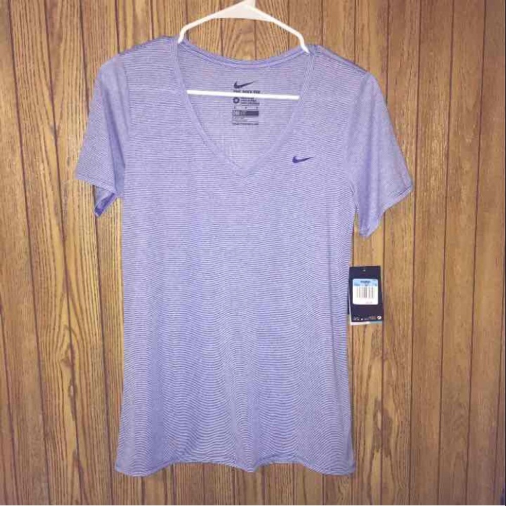Nike womens workout shirt