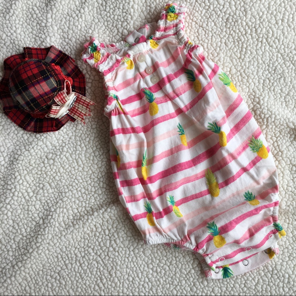 Baby gap pineapple bodysuit