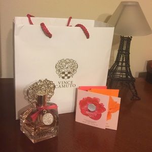 Vince Camuto Amore Parfum