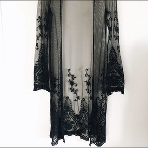 Black Vintage Lace Robe