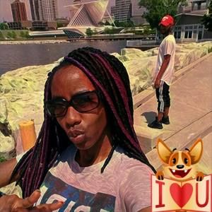 Meet your Posher, Corey