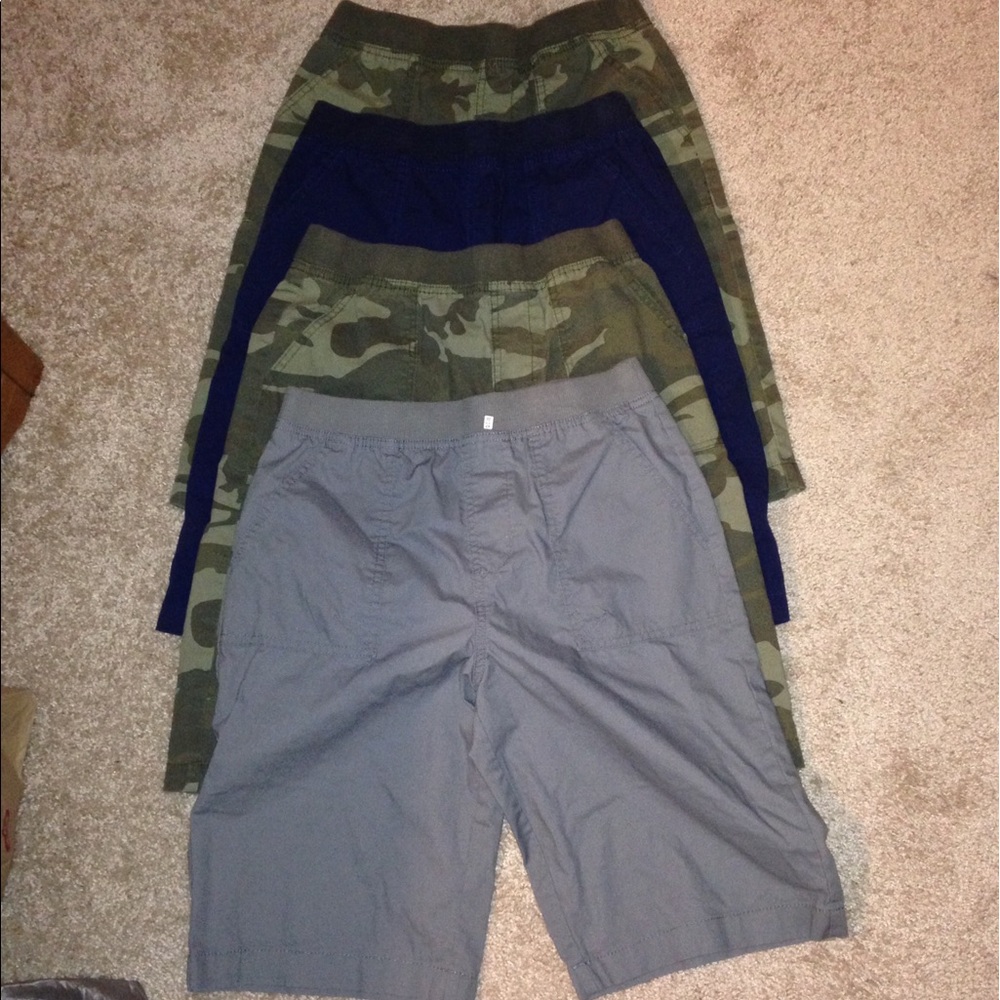 Faded Glory Boys 4 Pairs of Shorts
