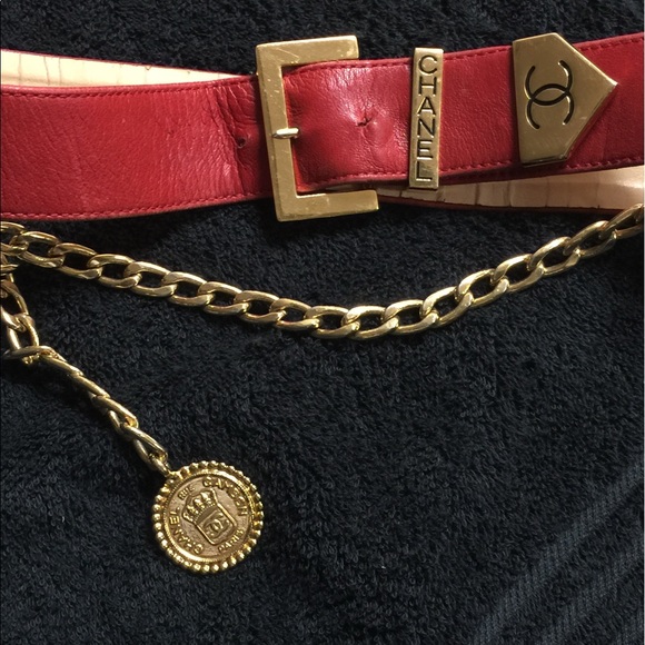 😍🔥100% AUTHENTIC VINTAGE Chanel Belt! - Picture 2 of 7