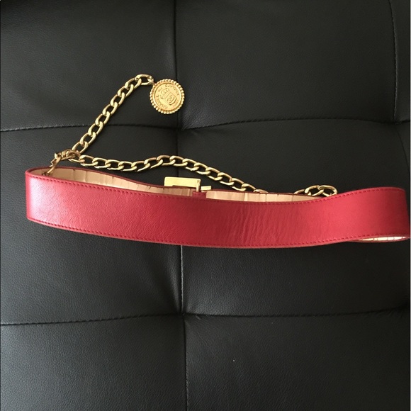 😍🔥100% AUTHENTIC VINTAGE Chanel Belt! - Picture 3 of 7