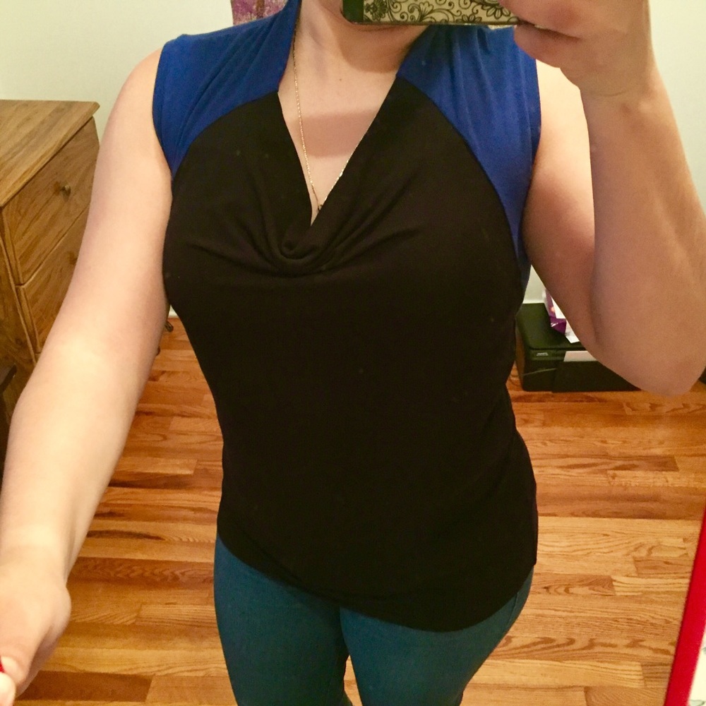 BCBG MaxAzira Stretchy Sleeveless