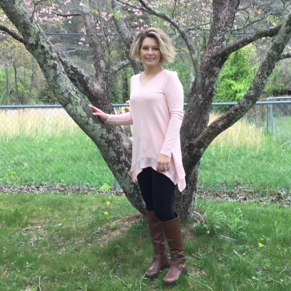 Meet your Posher, Rebekah