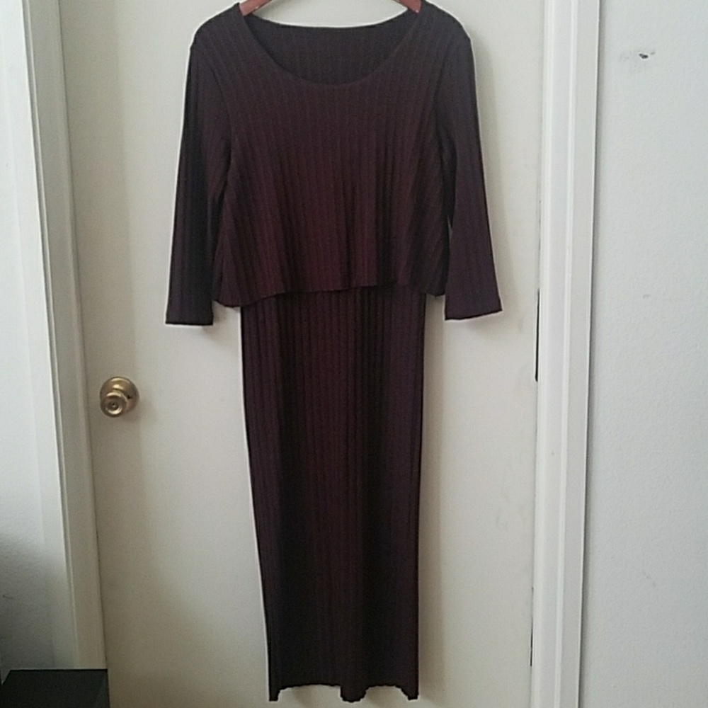 Maroon Ribbed Dress