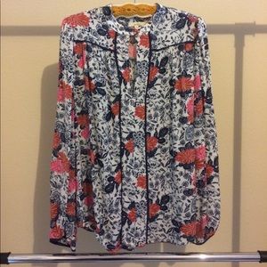 Porridge-Floral Print Blouse w/ cutout
