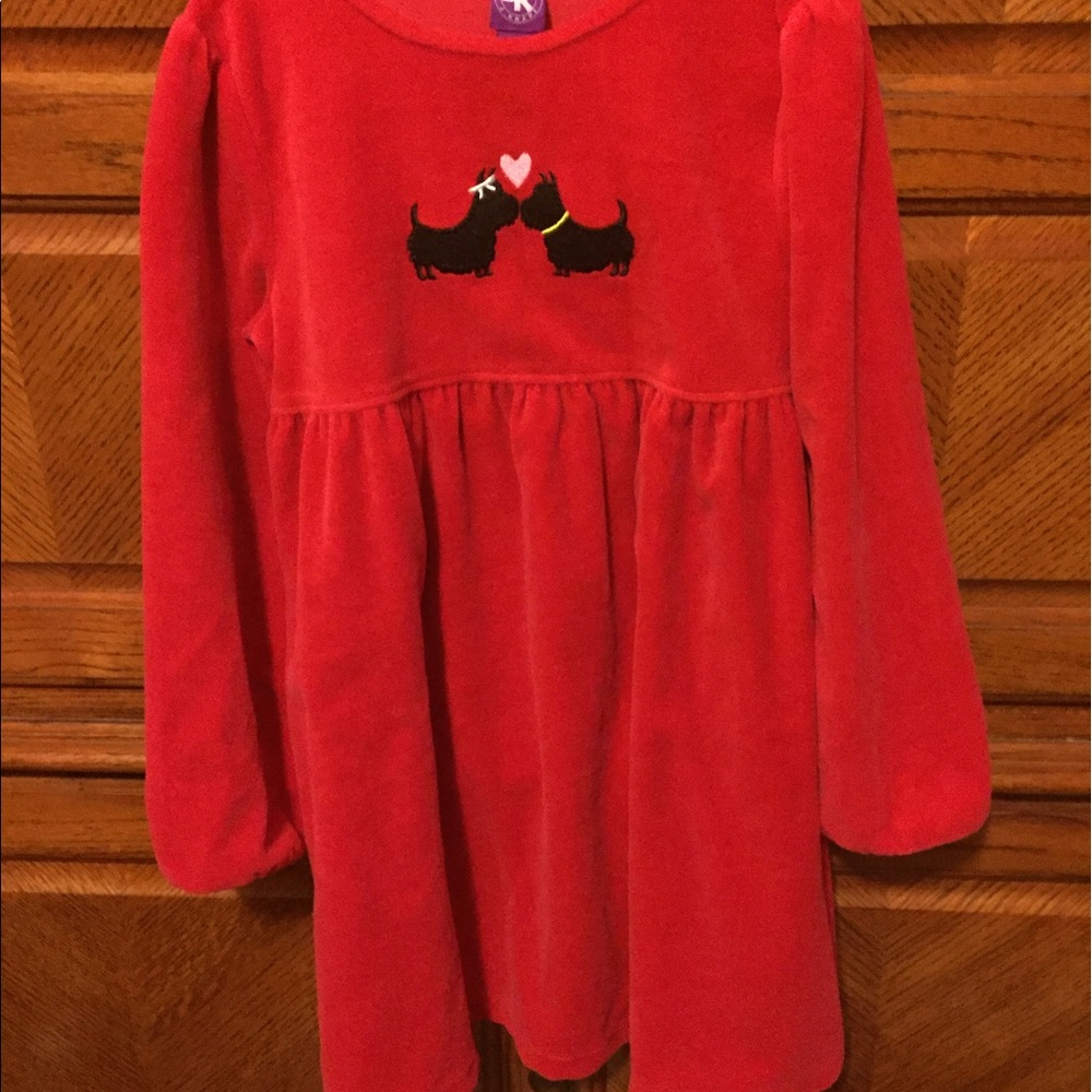 Red velvet long sleeve dress