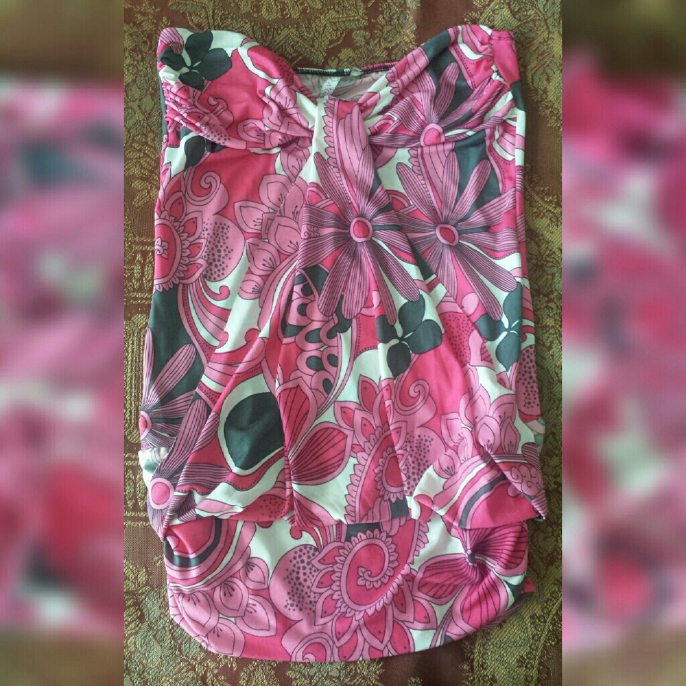 A'GACI Strapless Top