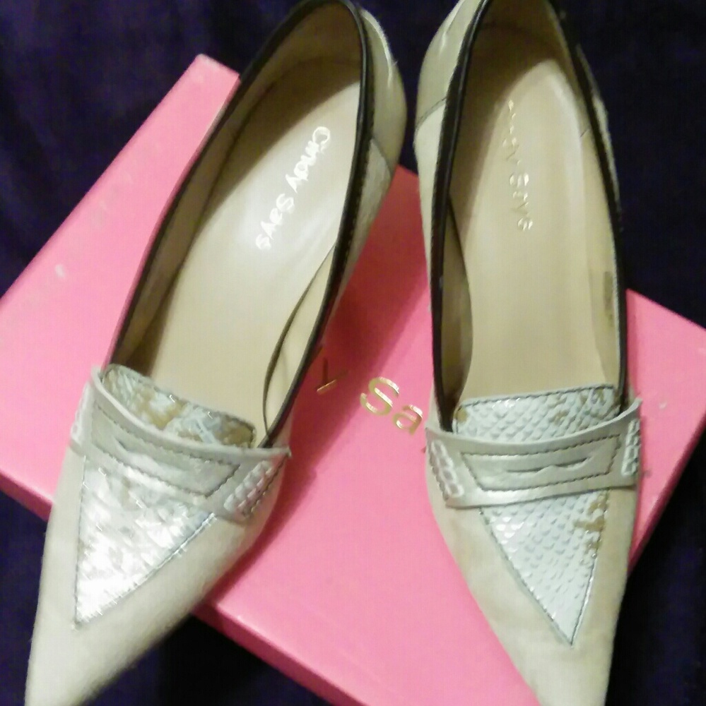 Cindy Says Pumps