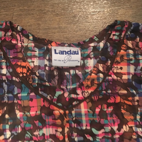 Landau Scrub Top - Picture 2 of 3