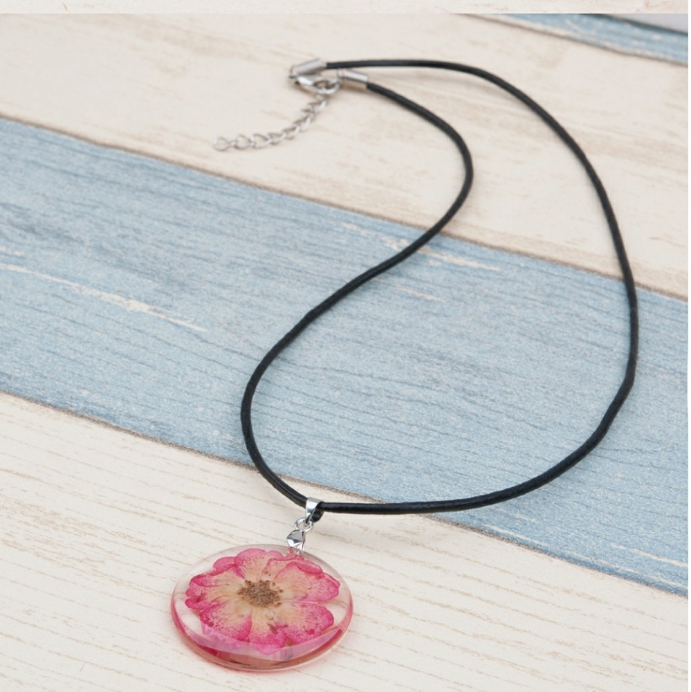 ANY 4 JEWELRY ITEMS FOR $20!! - Picture 6 of 8