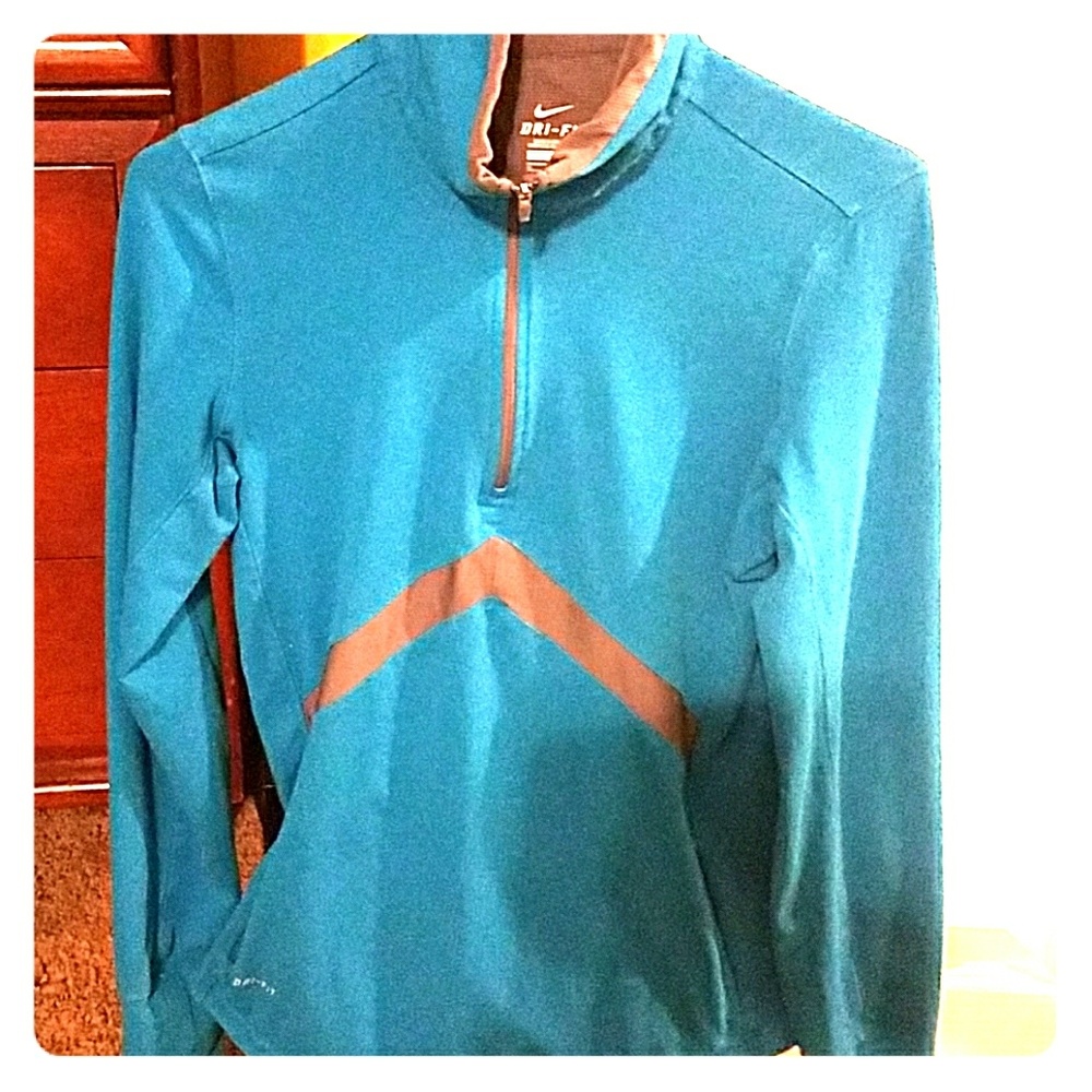 Nike Dri Fit half zip