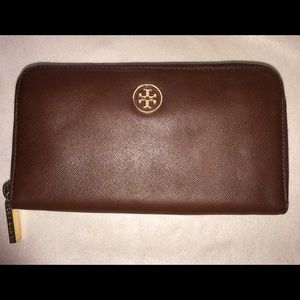 Used Tory Burch 'Robinson' Zip Continental Wallet