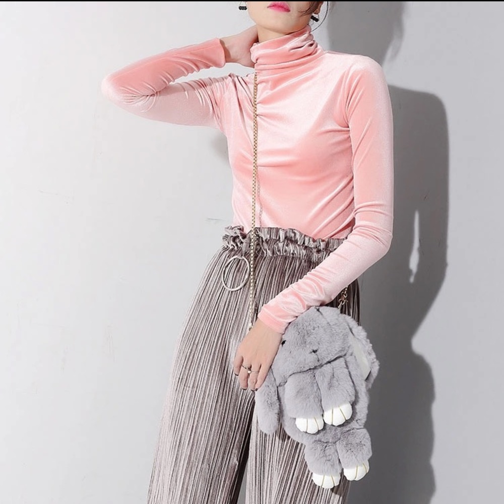 Light Pink Velvet Turtle Neck