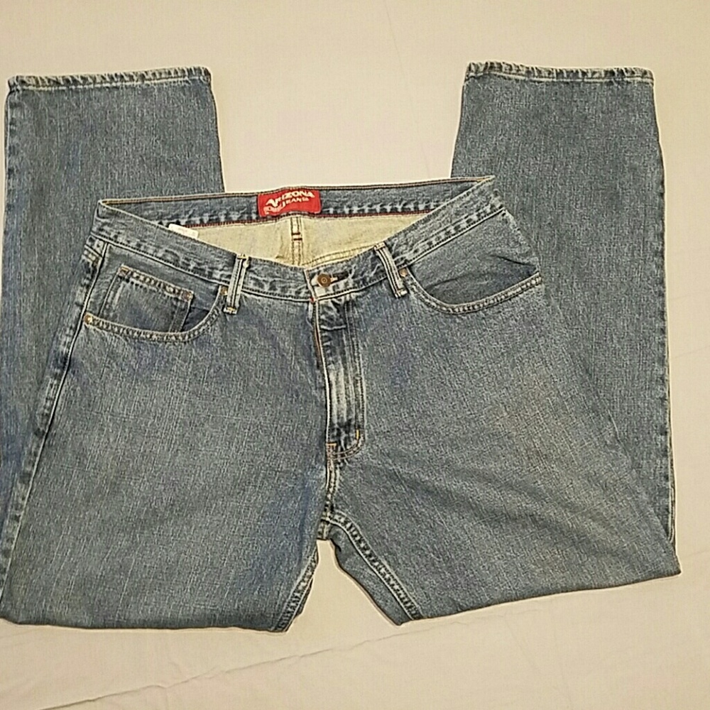 Arizona Jean's