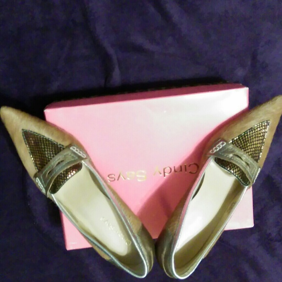 Cindy Says Euro Pumps - Picture 4 of 4