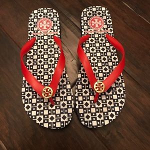 Tory Burch Rubber flip flops