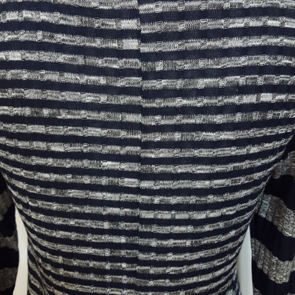 Tru Self Top - Picture 6 of 7