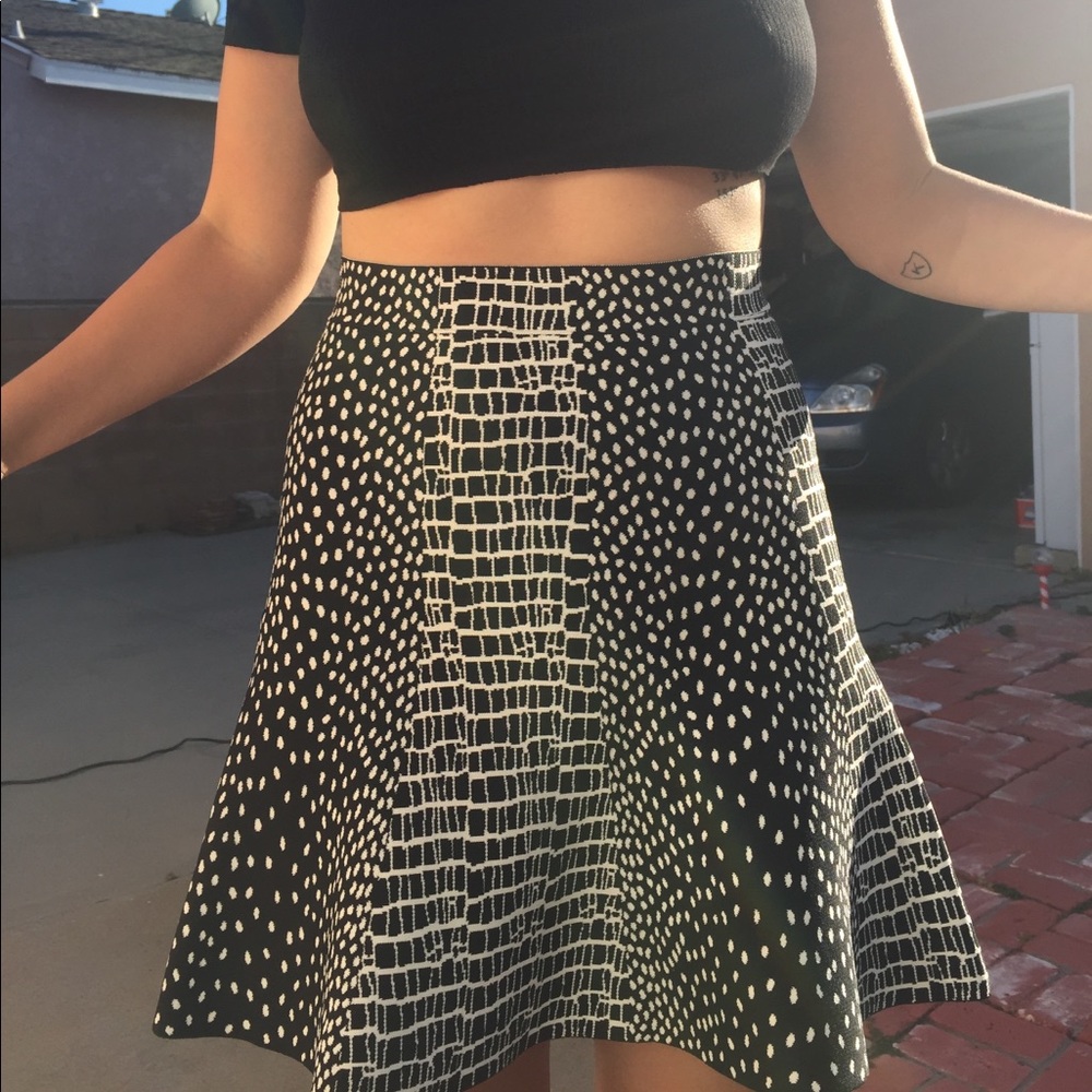 BCGB MaxAzria black and white skater skirt