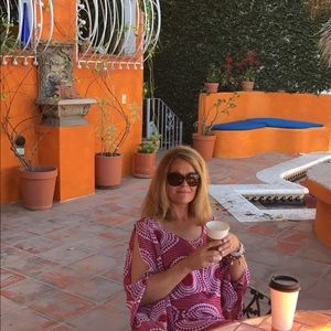 Meet your Posher, Esther