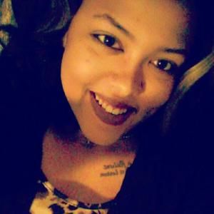 Meet your Posher, Janella