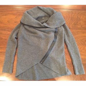 Elie Tahari Nikki Wool Ribbed Full Zip Sweater