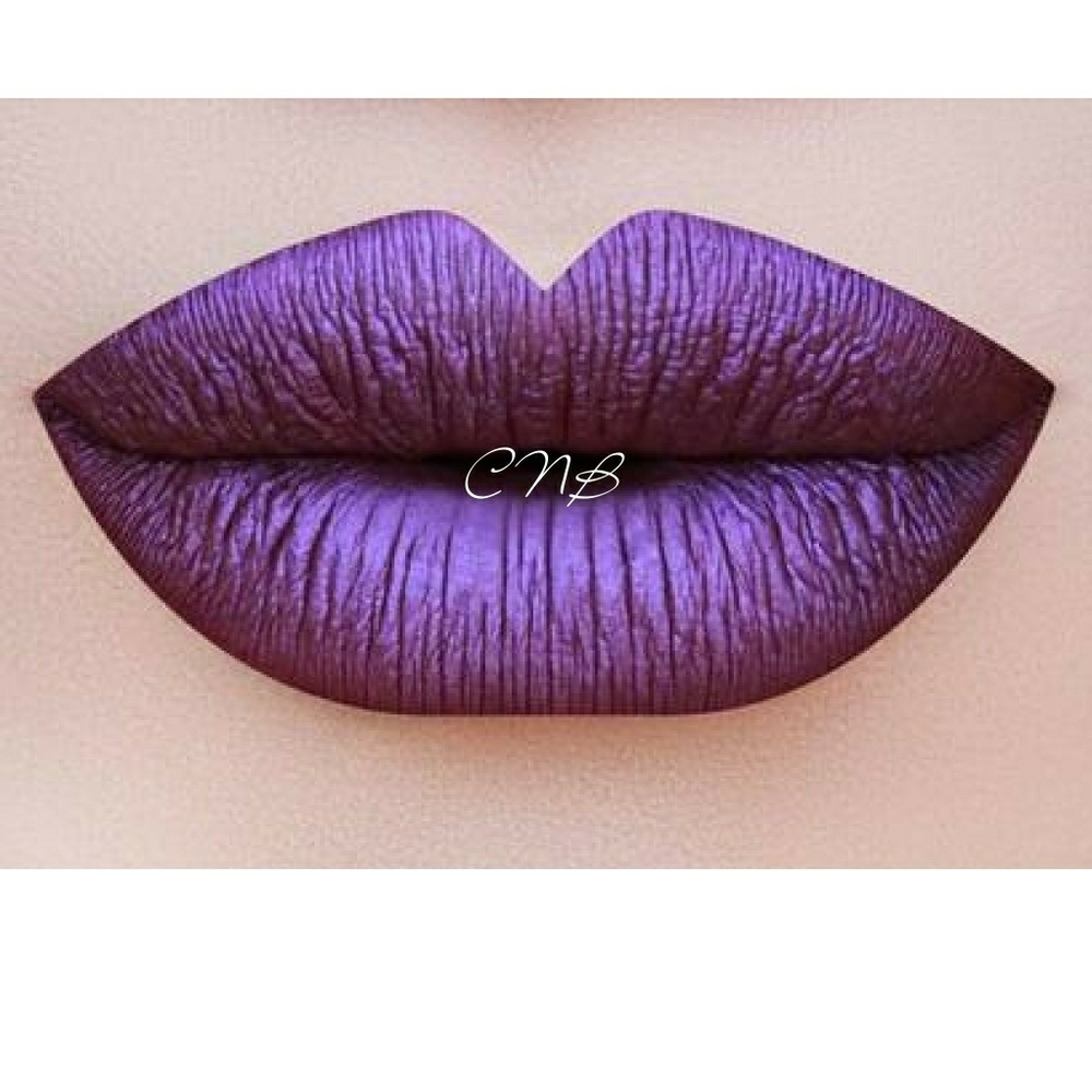 Luxe long lasting metallic matte lipgloss
