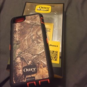 Camo otter box