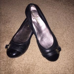 Cole Haan shoes. Size 5.5. EXCELLENT condition.