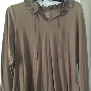 Lands End ruffle top with tie