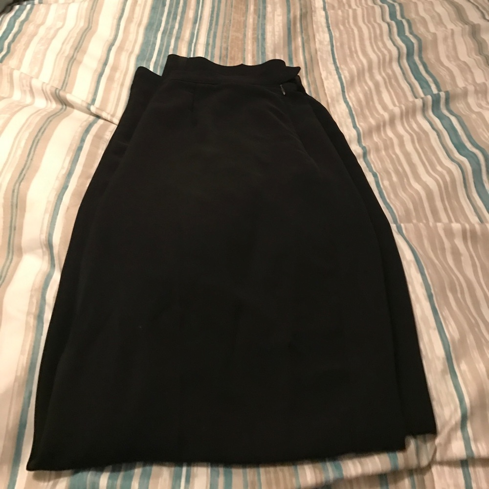 Black dress pants.❄️3-15