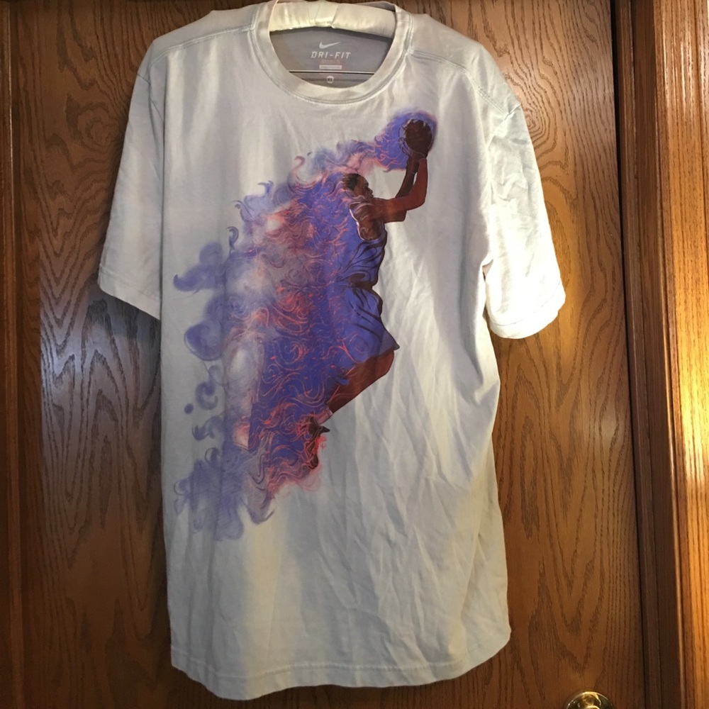 Kevin Durant KD tshirt - Picture 1 of 3