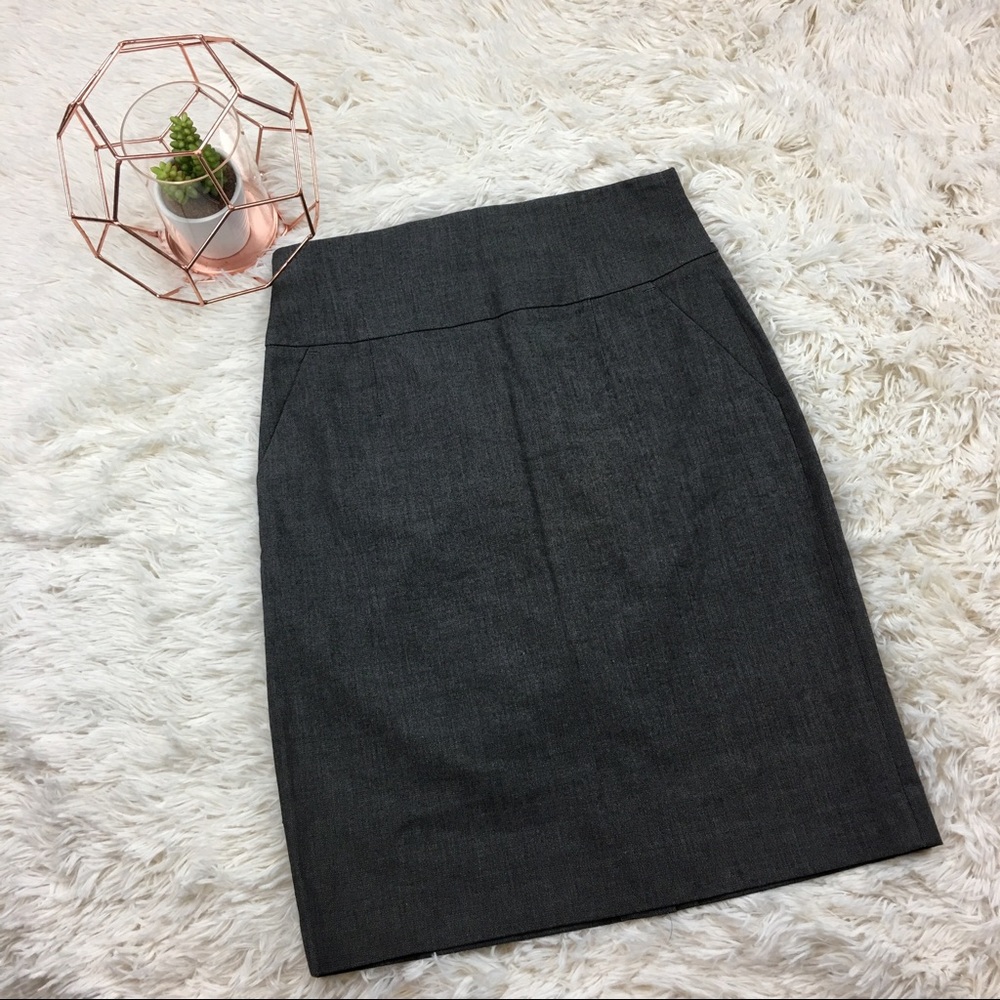 Banana Republic Classic Pencil Skirt