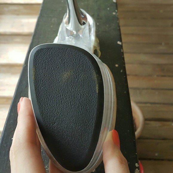 Essie Silver Platform Heels - Picture 4 of 4