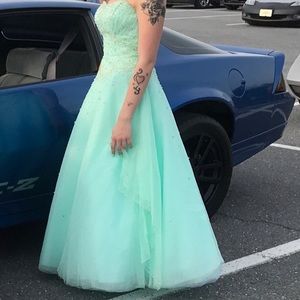 Prom dress