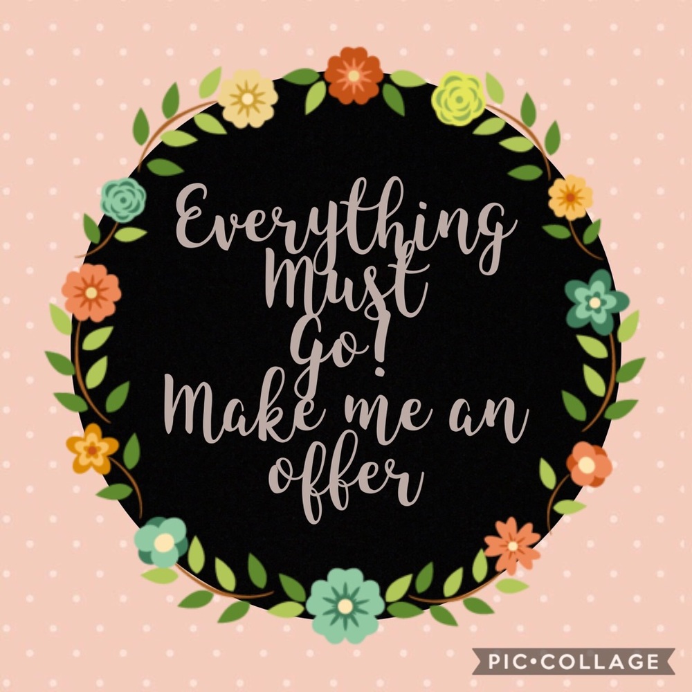 SELLING MY CLOSET