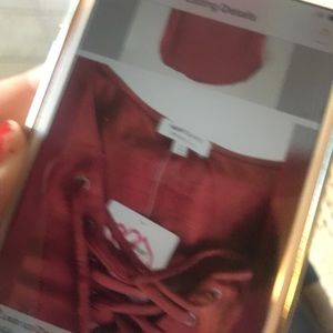 Meet your Posher, Ofelia